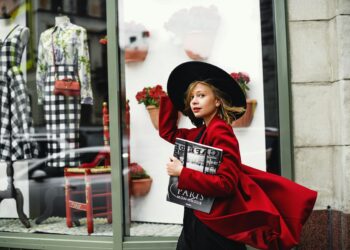 Unveiling the Essence of New York’s Fashion Scene: A Journey of Creativity and Diversity